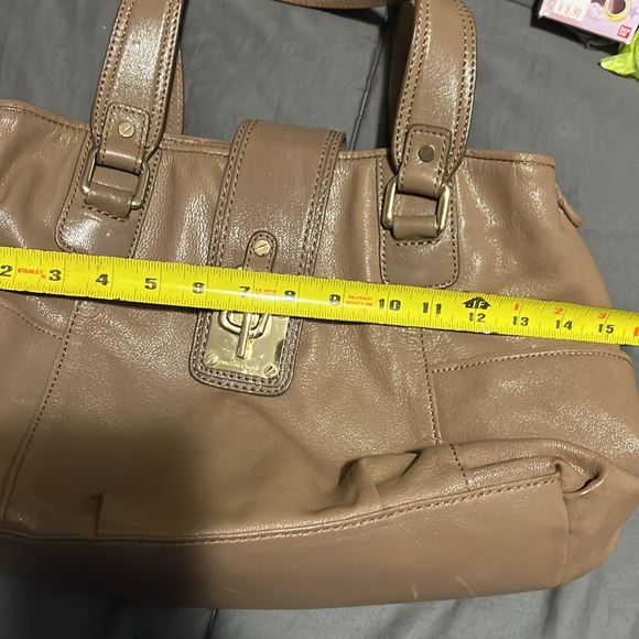 Michael Kors handbag - Picture 9 of 10